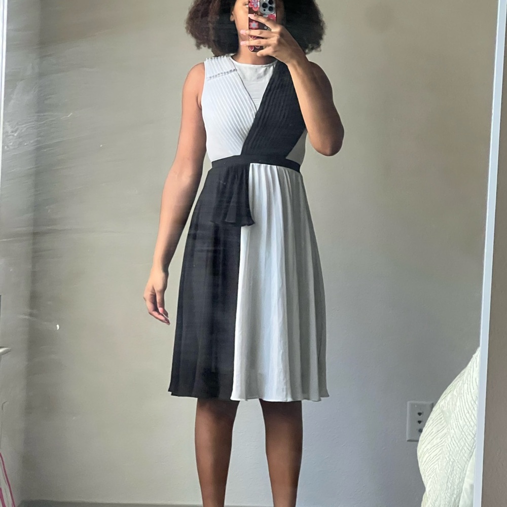 Elegant Black and White Colorblock Dress